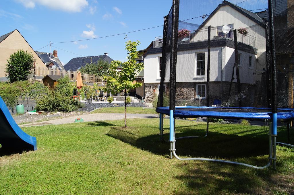 Wein- & Ferienhaus Joerg Weirich Bernkastel-Kues Camera foto